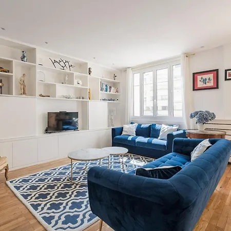 Veeve - Ethereal Light Apartment *