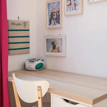 Apartment Veeve - Ethereal Light